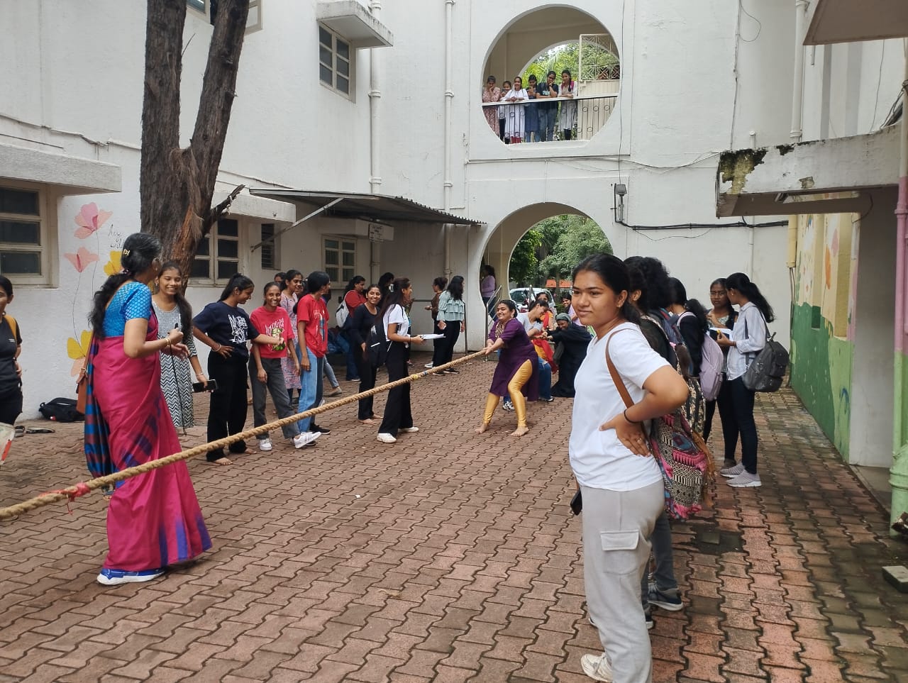 Tug of War_Team Building.jpeg